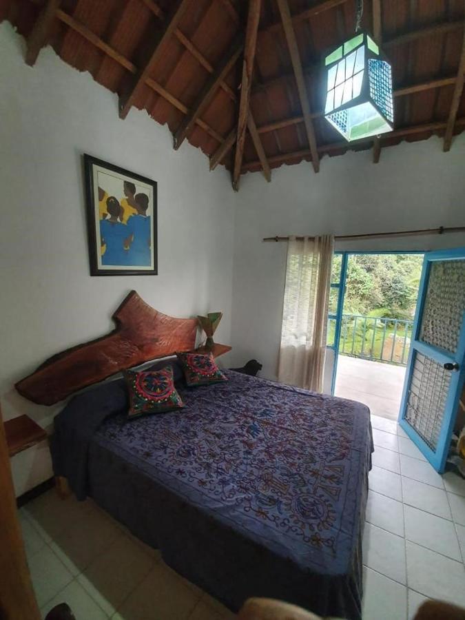 Finca Jardin Del Agua Sasaima Exterior foto