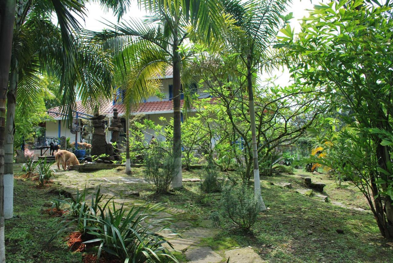 Finca Jardin Del Agua Sasaima Exterior foto